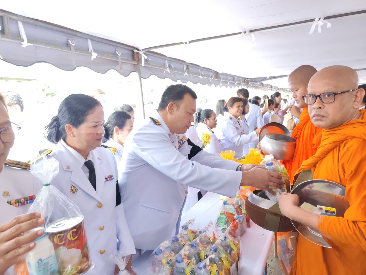 title - ส.ป.ก.ตรังร่วมเข้าร่วมพิธีเนื่องในโอกาสวันเฉลิมพระชนมพรรษา สมเด็จพระนางเจ้าฯ พระบรมราชินี  ๓ มิถุนายน ๒๕๖๙